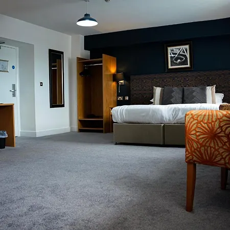 The Lord Nelson Hotel-2